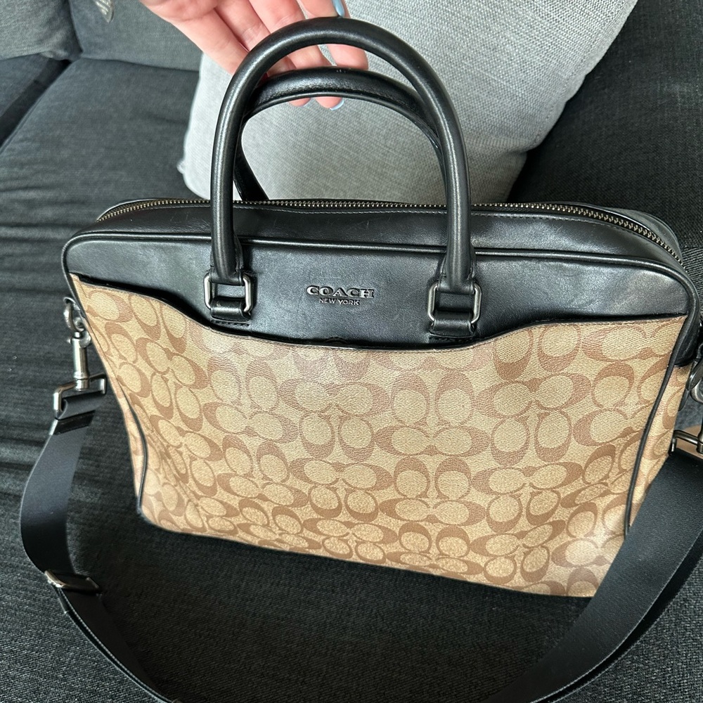 Vintage Coach Beckett Slim Brief In Signature
Canvas